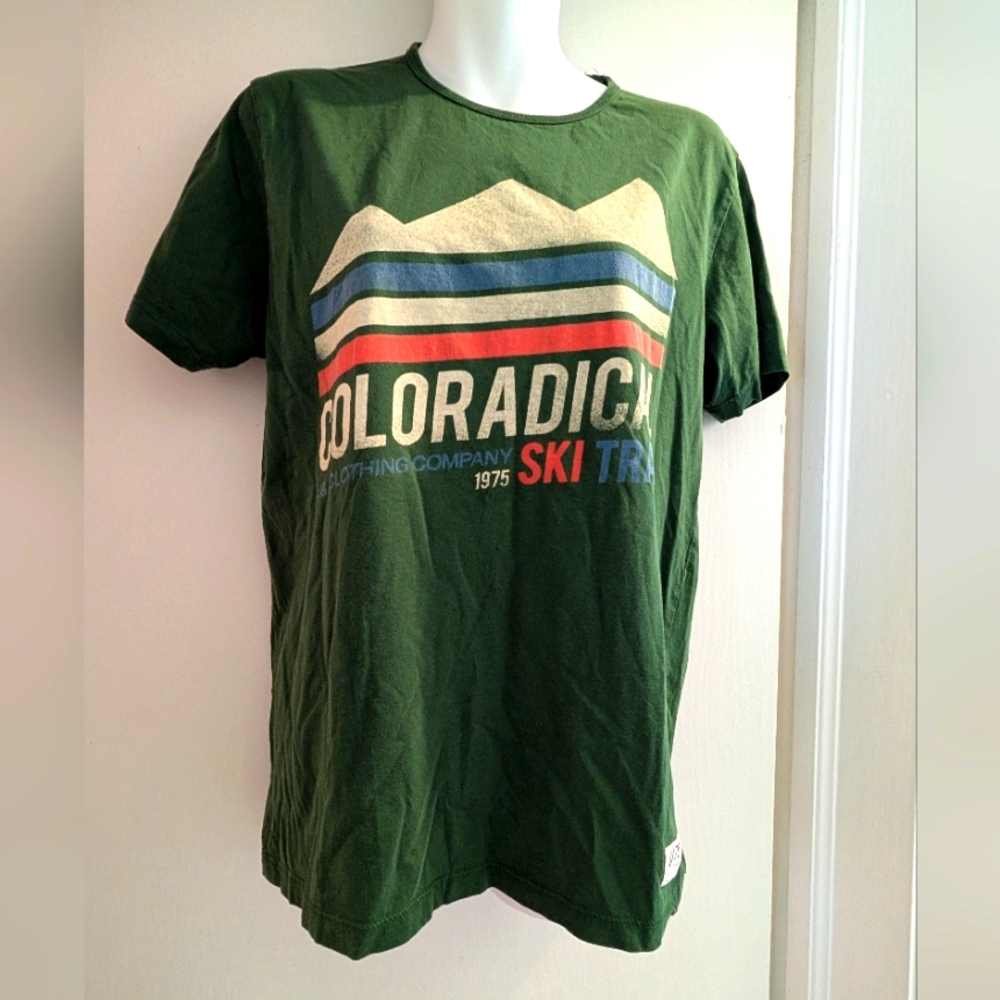 Jack And Jones Green Graphic T-Shirt. Size L. Pre loved.